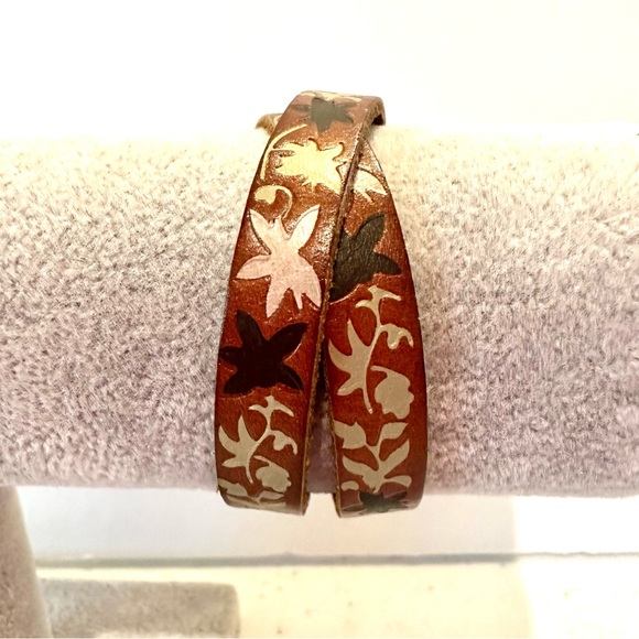 Leather Double Wrap Bracelet- Brown leather w/ multicolor print stamped- genuine - Picture 5 of 9